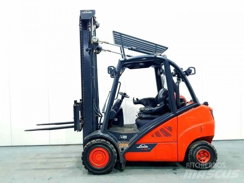 Linde H30T - 02 LPG (dujiniai) krautuvai