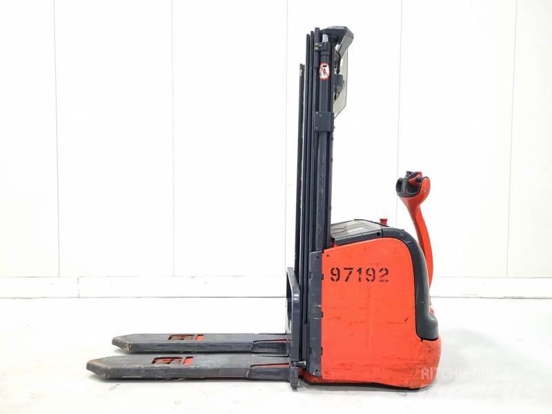 Linde L14 Rankiniai padėklų rietuvai
