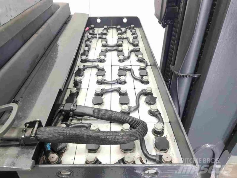 Linde R14HD-01 1120 Šakiniai krautuvai su prailgintu keltuvu