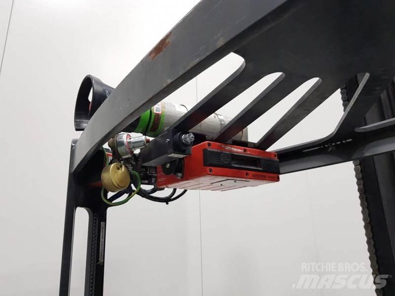 Linde R16 PYROBAN Šakiniai krautuvai su prailgintu keltuvu