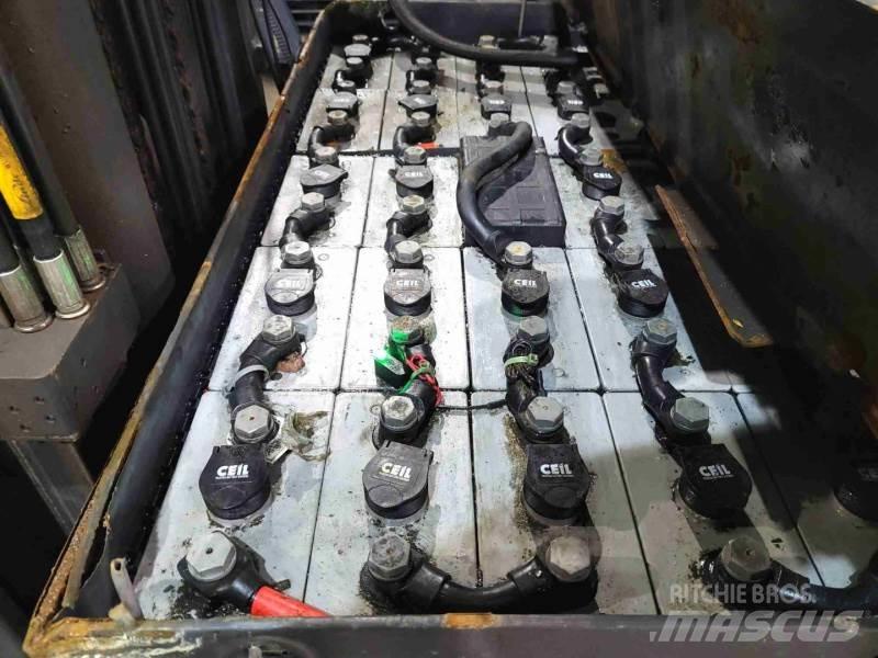 Linde R16N-01 Šakiniai krautuvai su prailgintu keltuvu