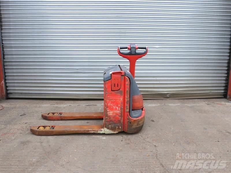 Linde T16 360 Rankiniai hidrauliniai vėžimėliai