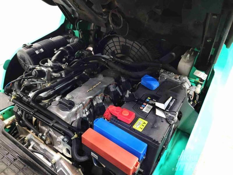 Mitsubishi FG15N LPG (dujiniai) krautuvai