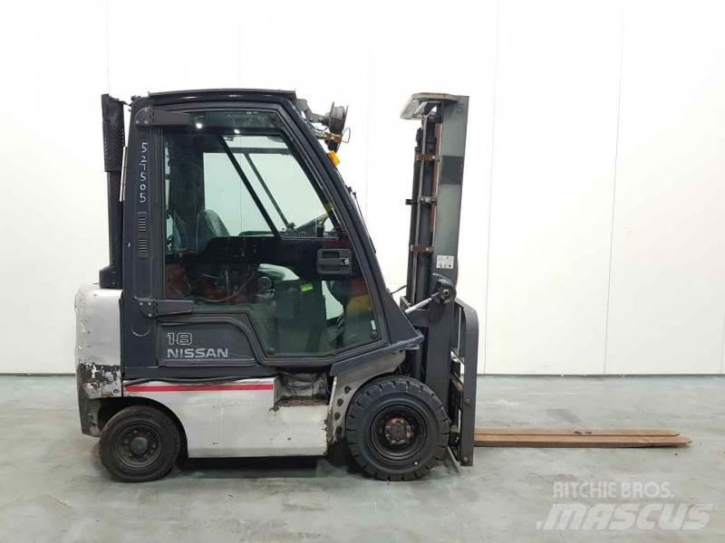 Nissan FD18 Dyzeliniai krautuvai