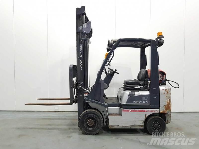Nissan P1D1A18LQ LPG (dujiniai) krautuvai