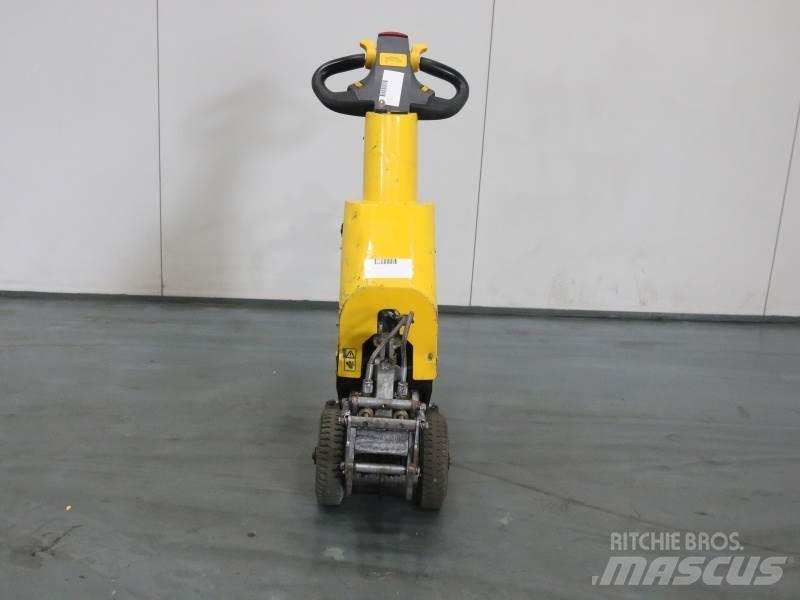  OTHER VEHICHLE SM100 PLUS Krovimas/Kėlimas - Kita