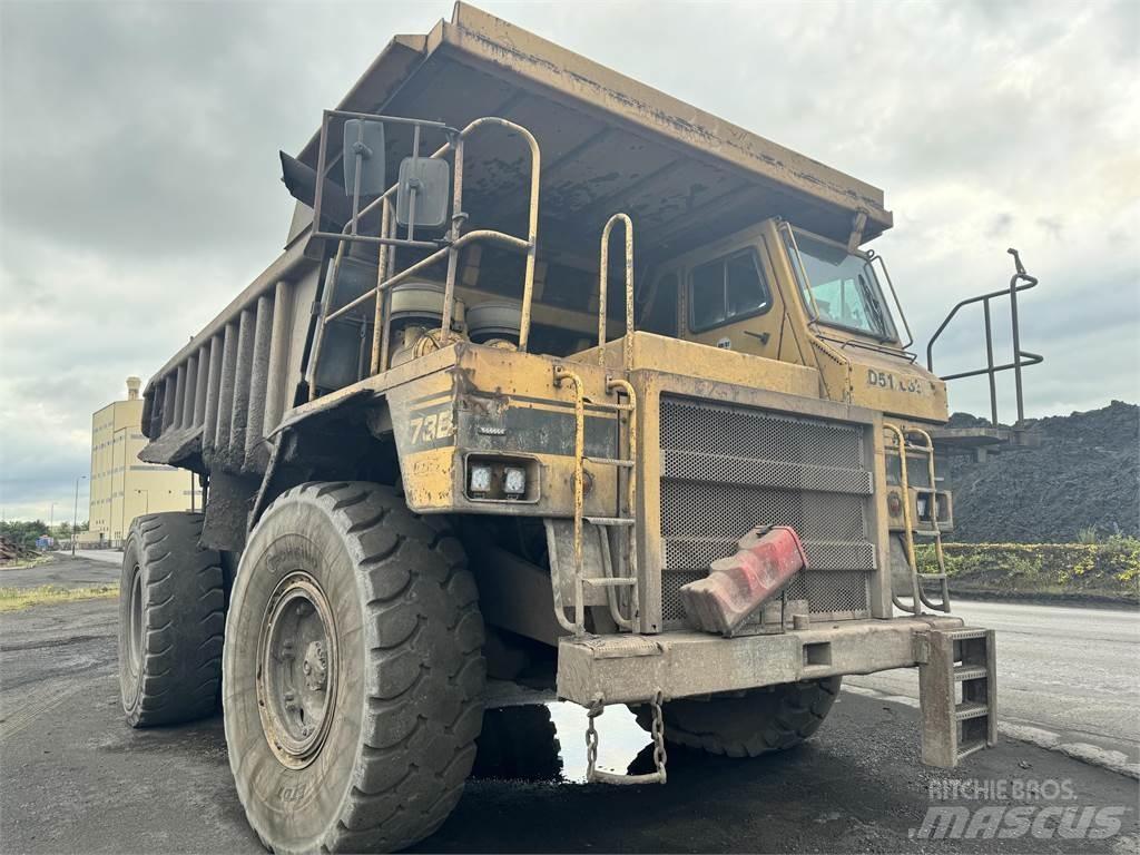 CAT 773B Atliekų išvežimo technika