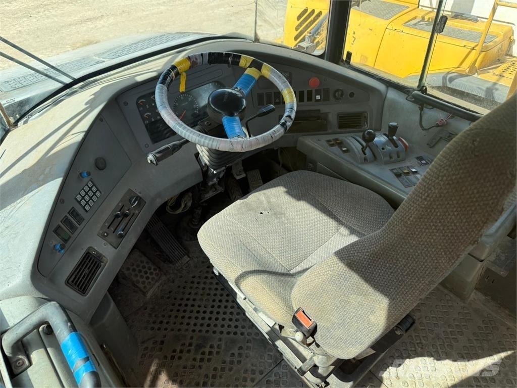 Volvo A40D Karjeriniai savivarčiai