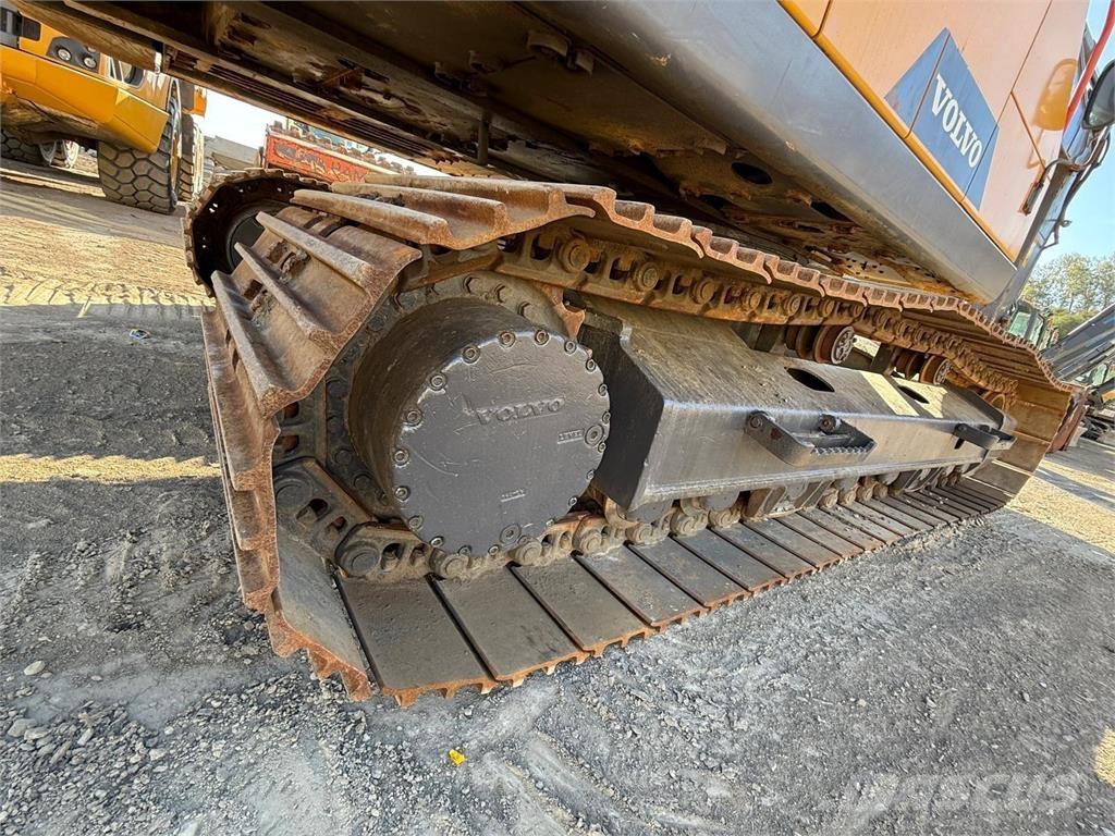 Volvo EC220EL Vikšriniai ekskavatoriai