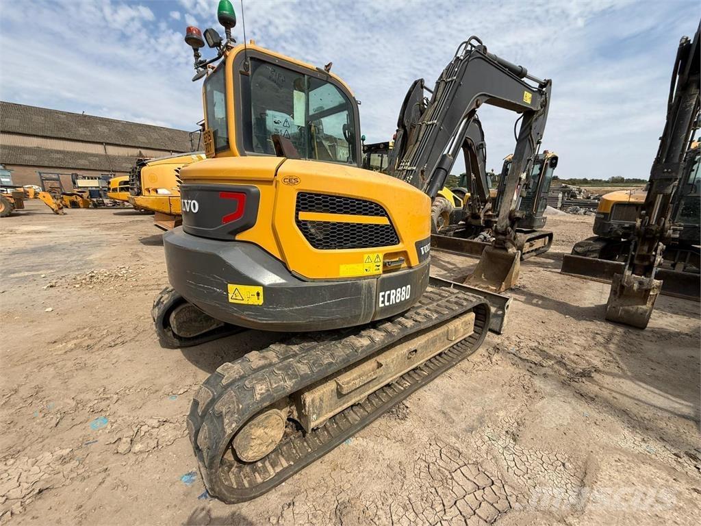 Volvo ECR88D Vikšriniai ekskavatoriai