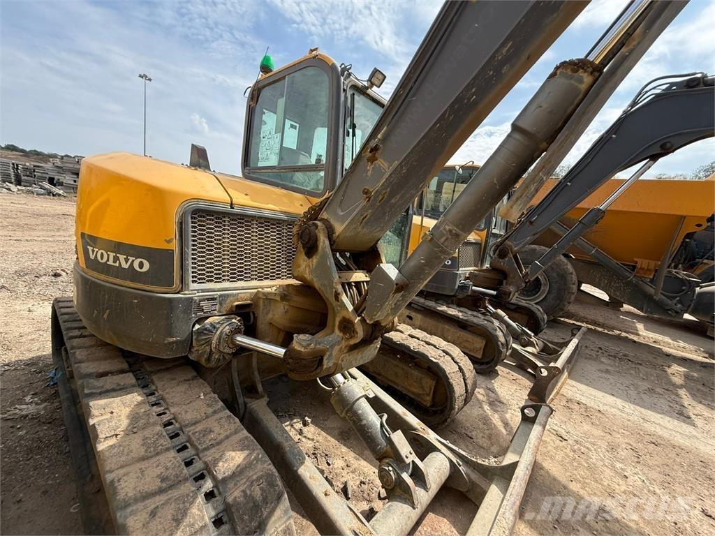 Volvo ECR88D Vikšriniai ekskavatoriai