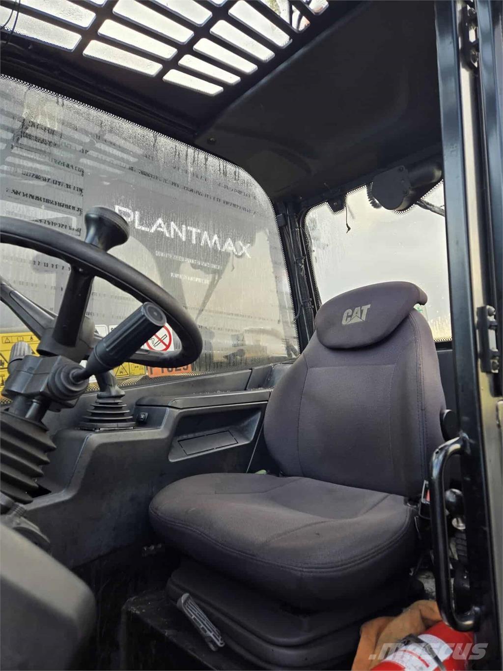 CAT TH417 Teleskopiniai krautuvai