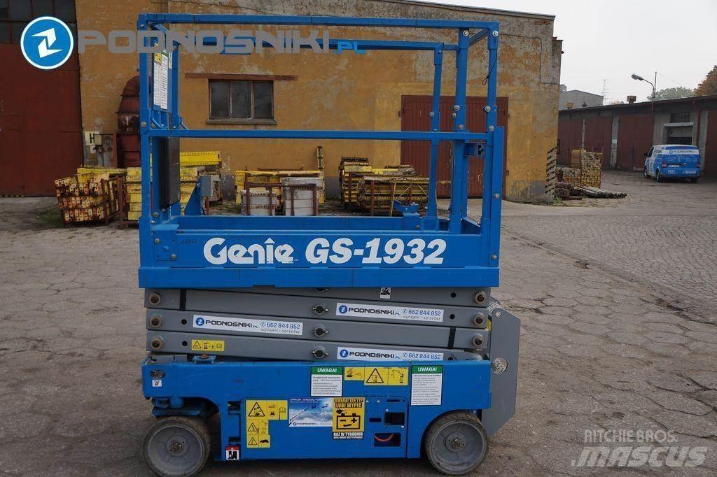 Genie 1932 Žirkliniai keltuvai
