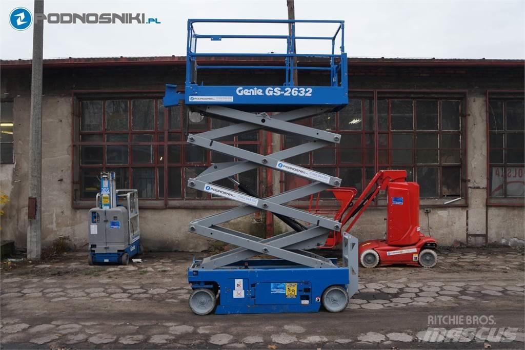 Genie 2632 Žirkliniai keltuvai