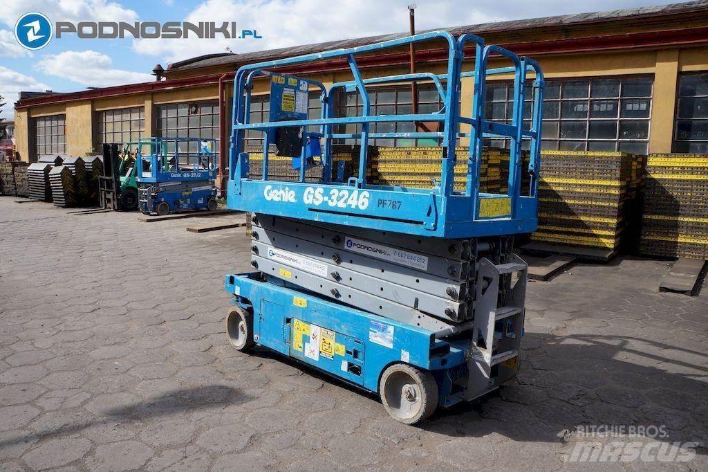 Genie 3246 Žirkliniai keltuvai