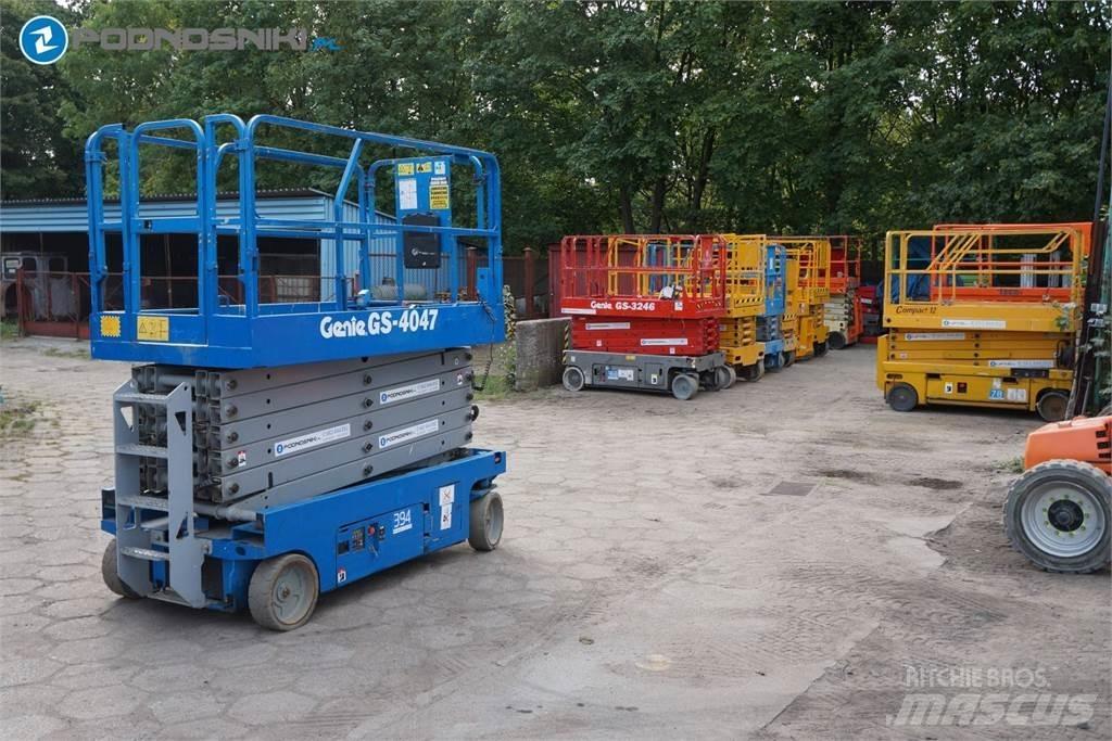 Genie 4047 Žirkliniai keltuvai