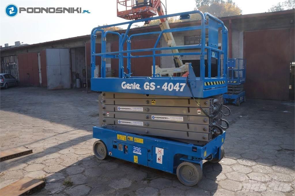 Genie 4047 Žirkliniai keltuvai