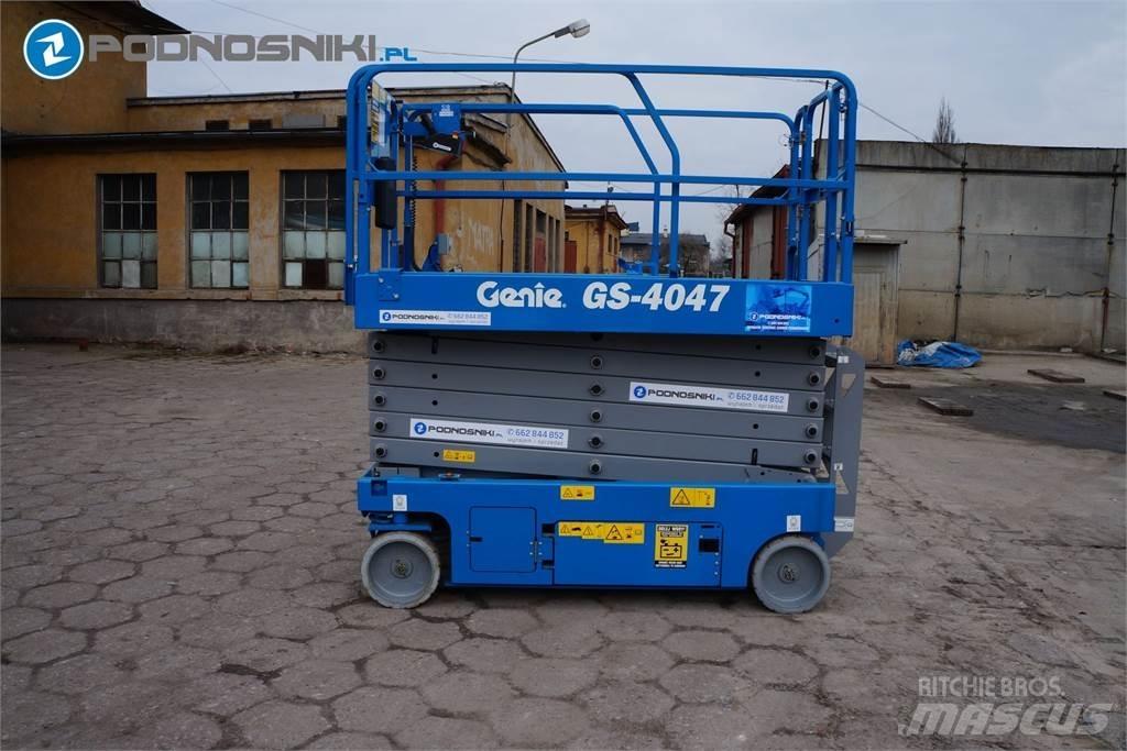 Genie 4047 Žirkliniai keltuvai