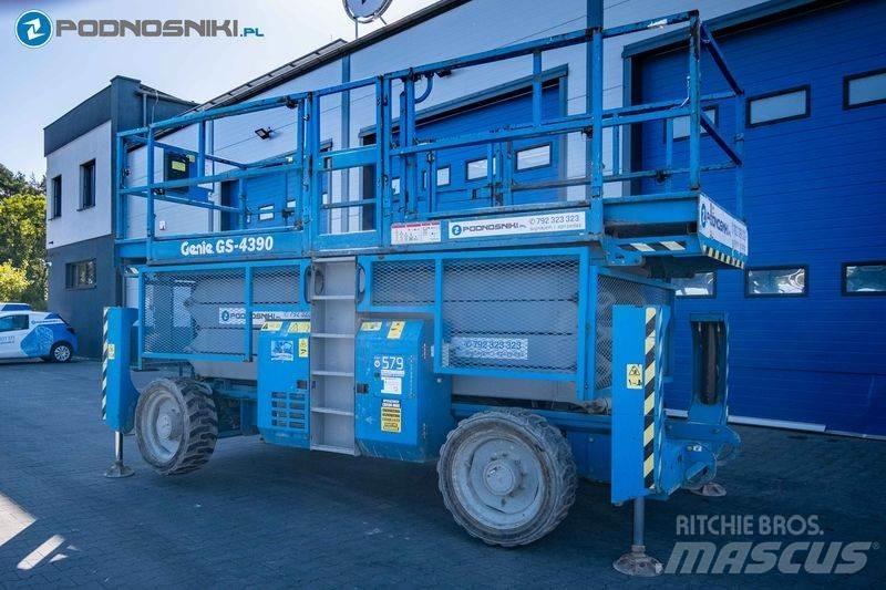 Genie GS-4390 Žirkliniai keltuvai