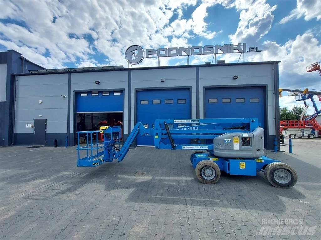 Genie Z-45/25J DC Alkūniniai keltuvai
