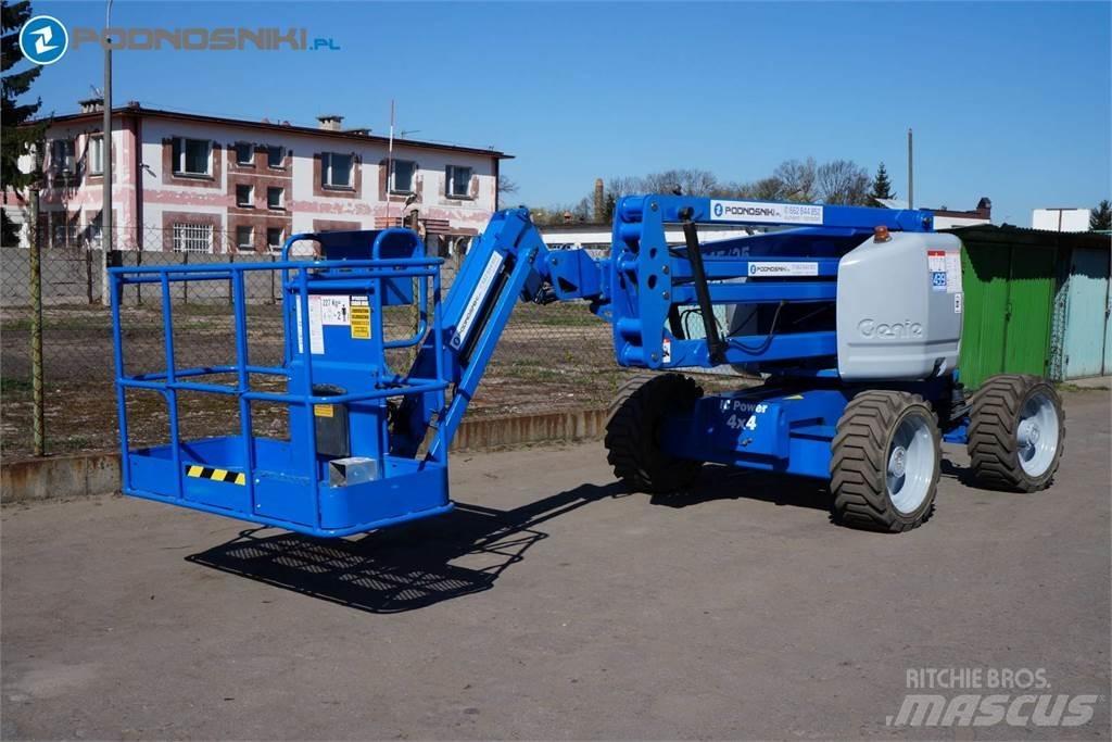Genie Z45/25J Alkūniniai keltuvai