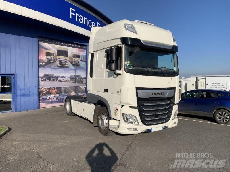 DAF XF Naudoti vilkikai
