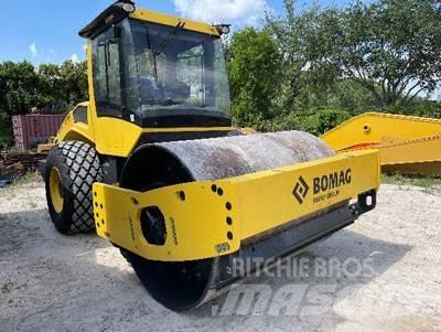 Bomag BW213DH-5 Statyba - Kita