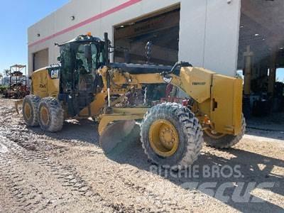 CAT 140M3 Greideriai