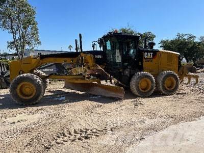 CAT 140M3 Greideriai
