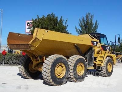 CAT 725 Karjeriniai savivarčiai