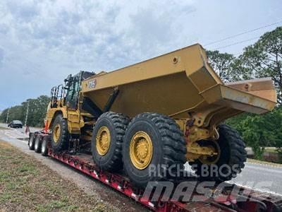 CAT 725 04A Karjeriniai savivarčiai