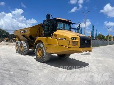 CAT 730-04 Karjeriniai savivarčiai