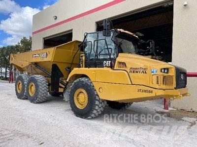 CAT 730-04A Karjeriniai savivarčiai