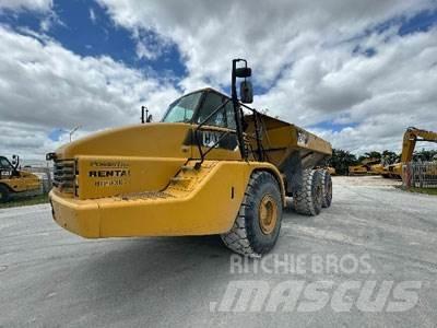 CAT 740 Karjeriniai savivarčiai