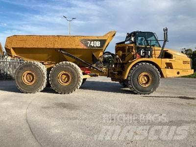 CAT 740B Karjeriniai savivarčiai