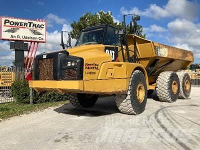 CAT 740B Karjeriniai savivarčiai
