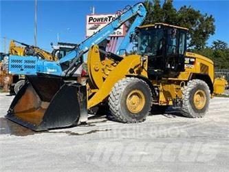 CAT 938M Naudoti ratiniai krautuvai