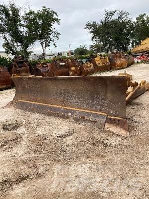 CAT D8T Angle Blade Kiti naudoti statybos komponentai