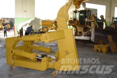 CAT D8T /D8R Ripper, S/S Kiti naudoti statybos komponentai