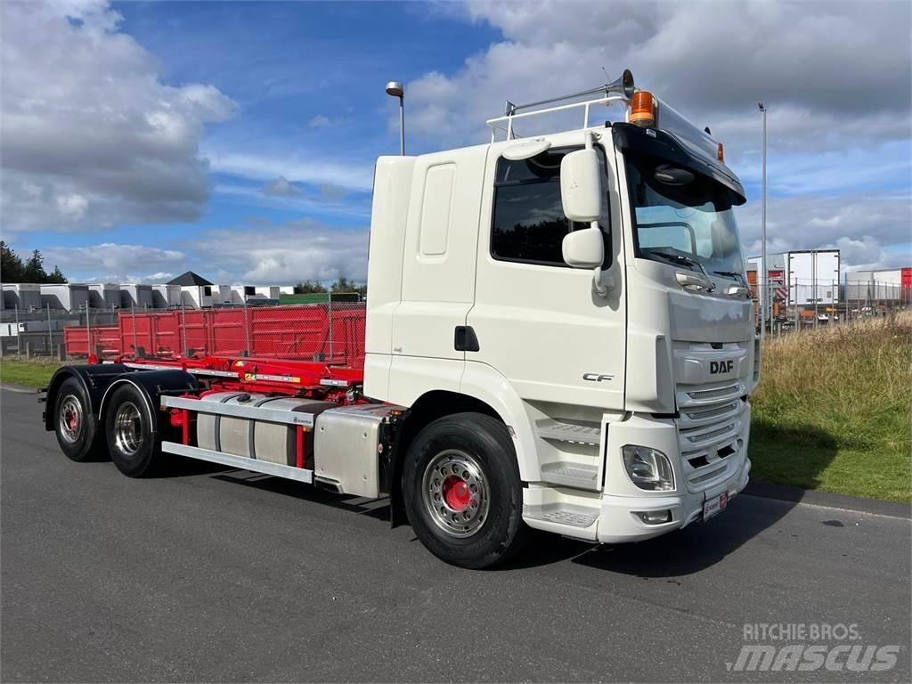 DAF CF530 6x2*4 Savivarčiai su kabeliniu keltuvu