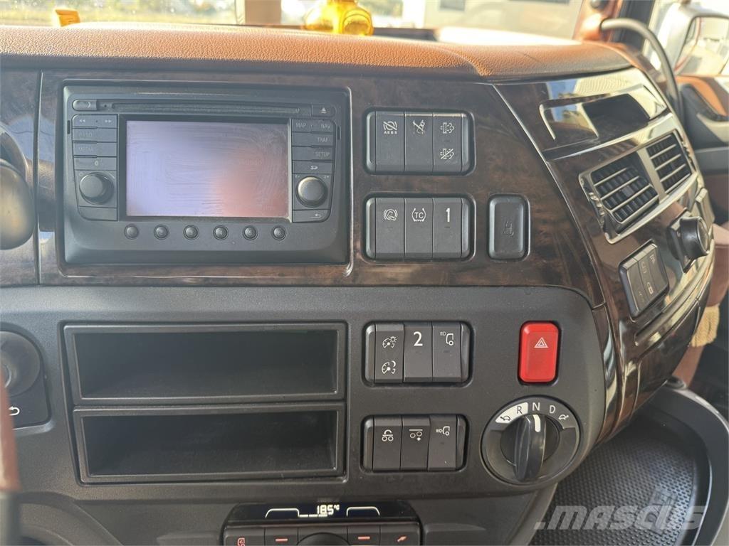 DAF XF530 FTG Naudoti vilkikai