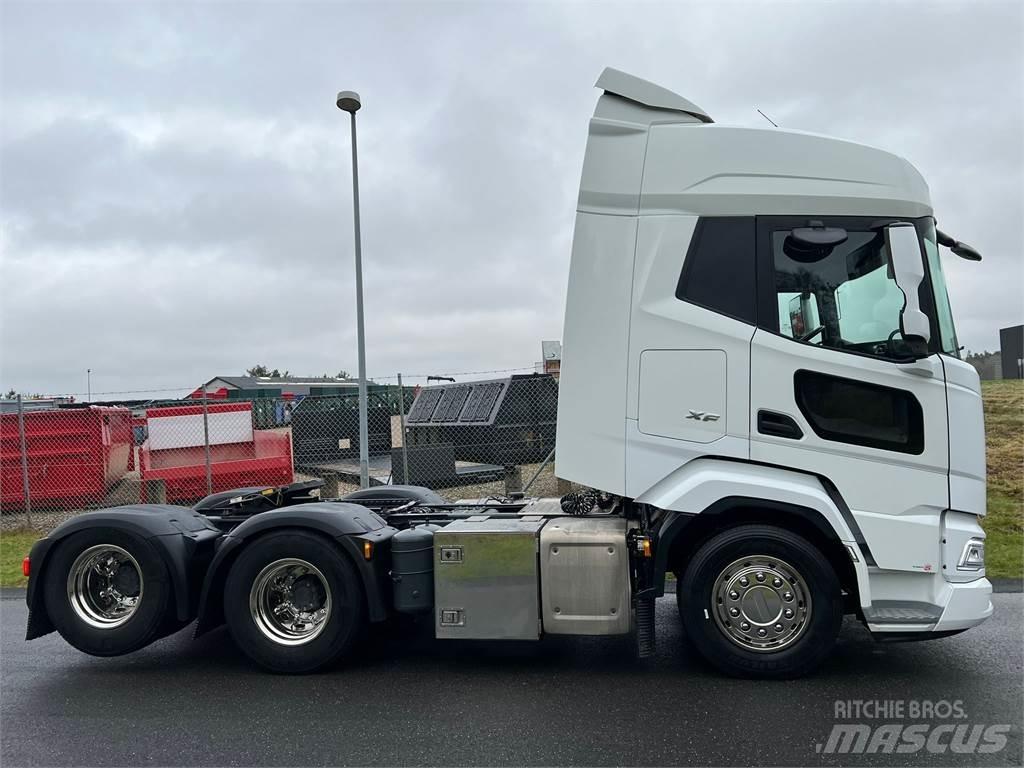 DAF XF530 FTS 6x2 Naudoti vilkikai