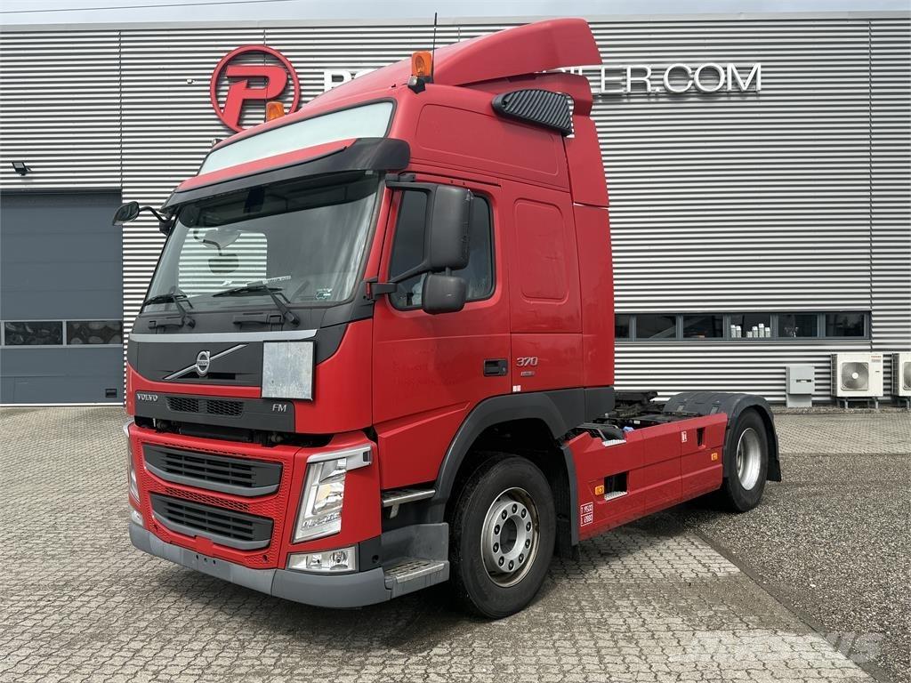 Volvo FM370 Naudoti vilkikai