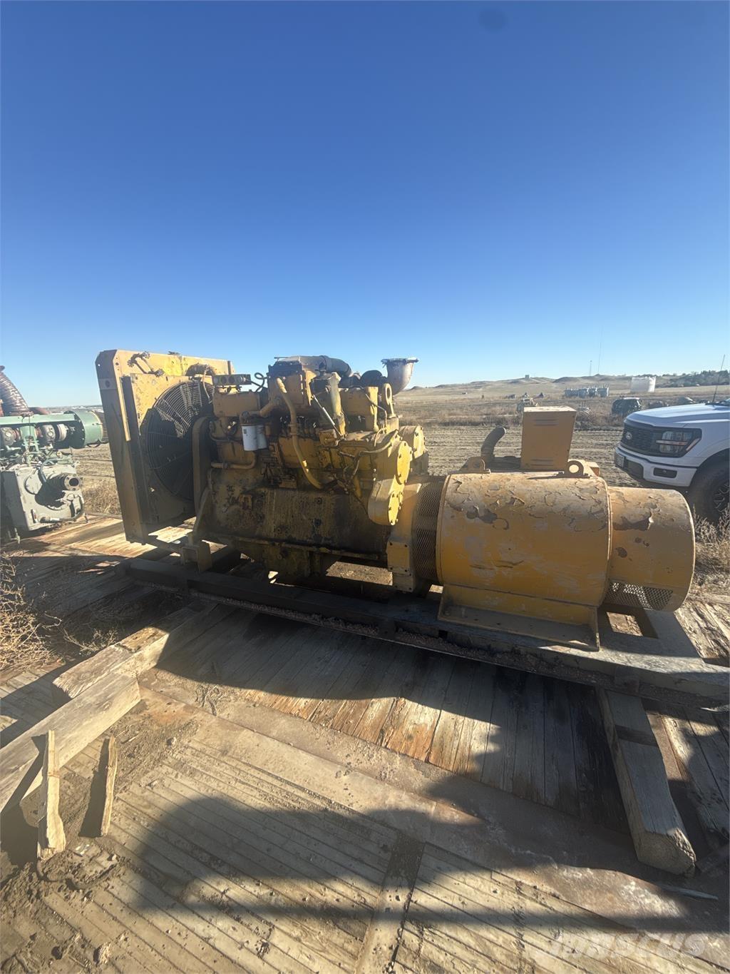 CAT D353E Statyba - Kita