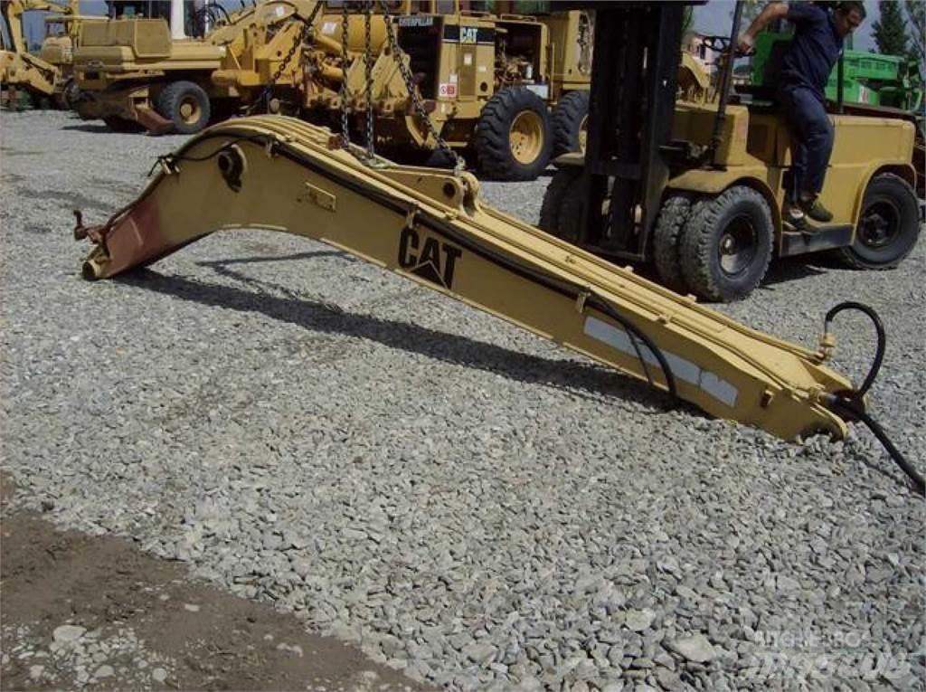 CAT 212 Važiuoklė ir suspensija