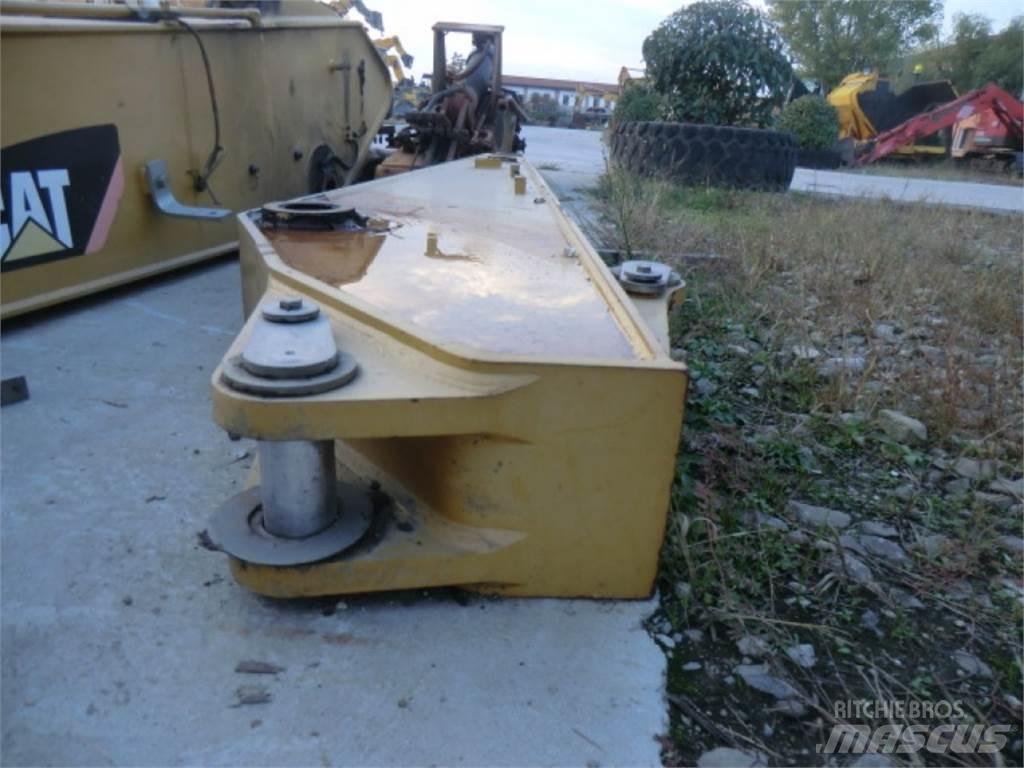 CAT 225 Statyba - Kita