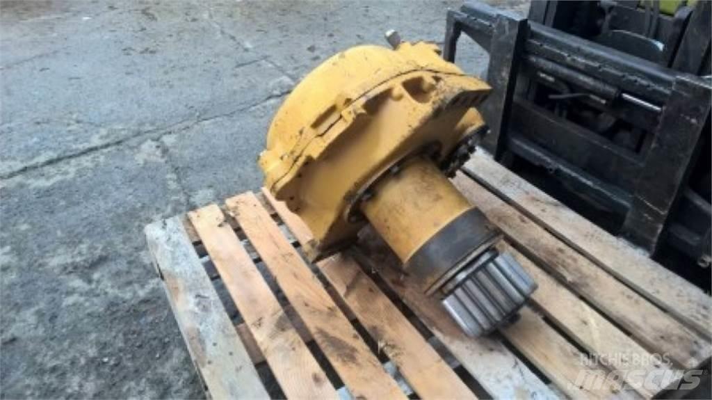 CAT 231D Statyba - Kita