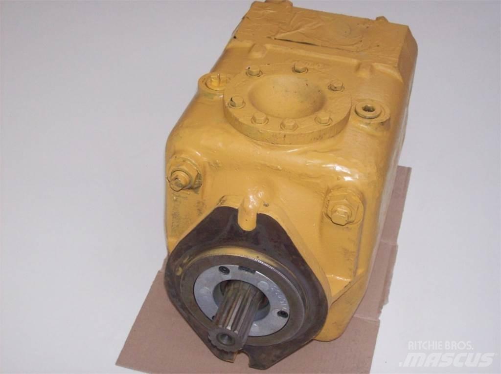 CAT 235 Statyba - Kita