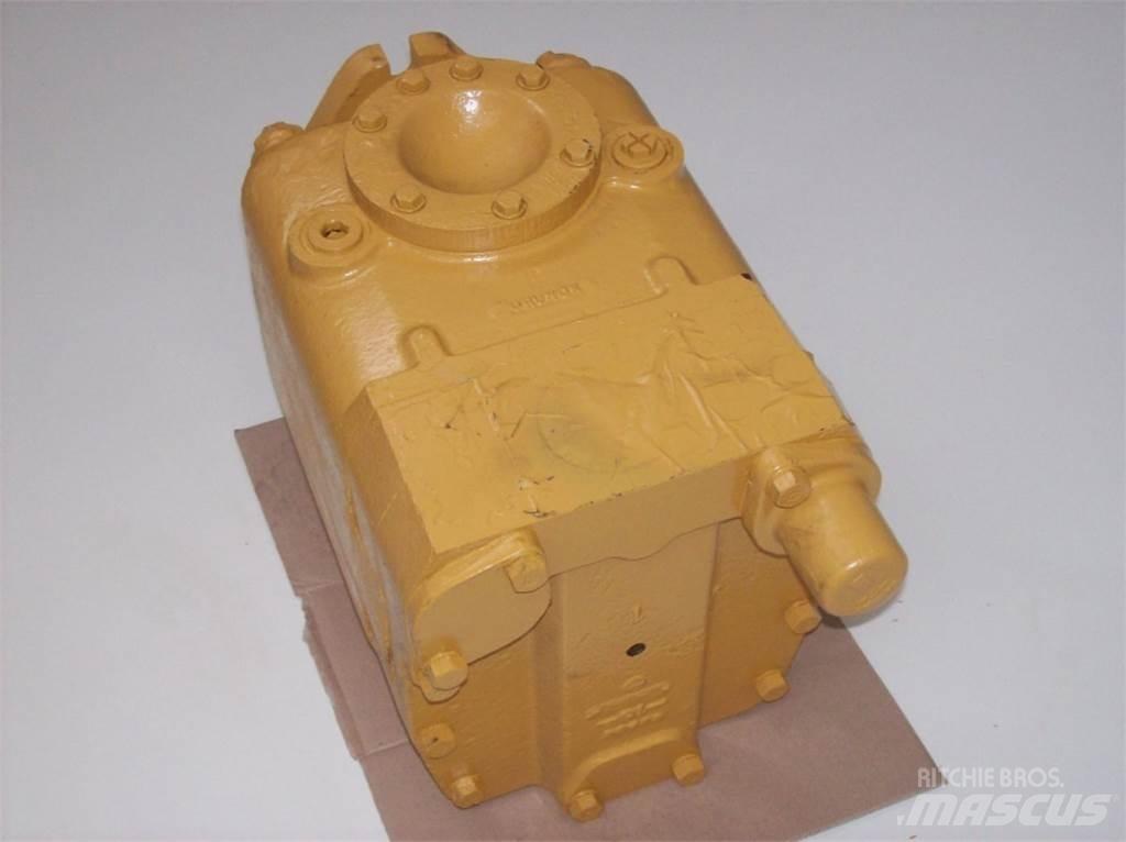 CAT 235 Statyba - Kita