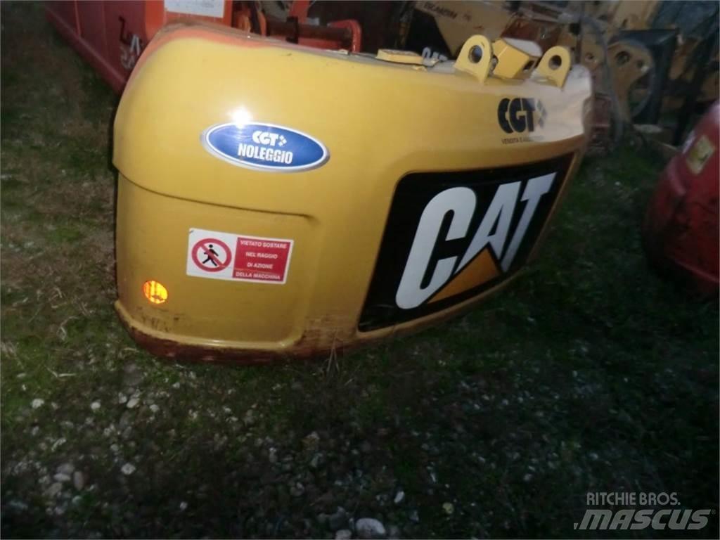 CAT 312D Važiuoklė ir suspensija